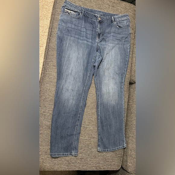 Women's Jeans 22W Regular Length - Picture 2 of 5